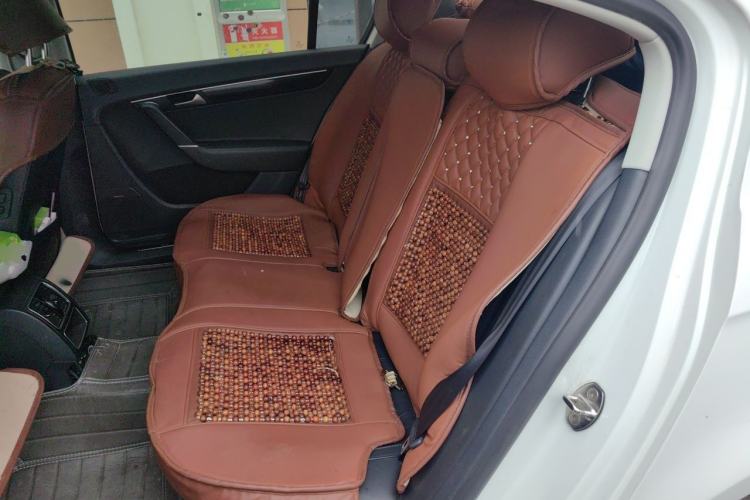 Used Volkswagen Magotan 2015 Facelift 1.8TSI Luxury Model Left Rear Seat