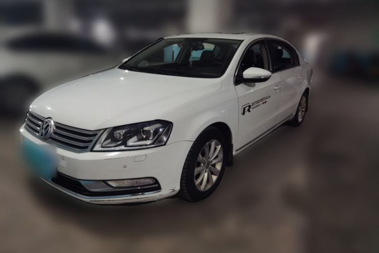 Volkswagen Magotan 2015 1.8TSI Luxury Model مستعملة Guazi used car, China used car export, Used car for sale, Used  cars, Cheapest cars for sale