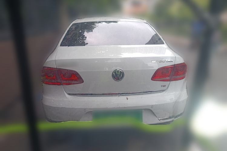 Used Volkswagen Magotan 2015 Facelift 1.8TSI Luxury Model Rear
