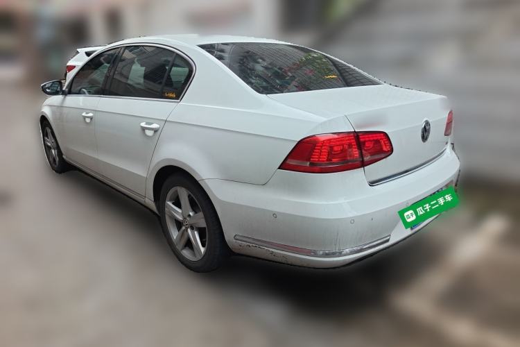 Used Volkswagen Magotan 2015 2.0 TSI Prestige Model Rear Left 45 Deg
