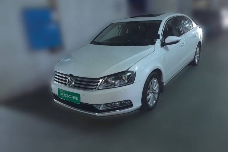 Used Volkswagen Magotan 2015 1.8TSI Luxury Model Guazi used car, China used car export, Used car for sale, Used  cars, Cheapest cars for sale