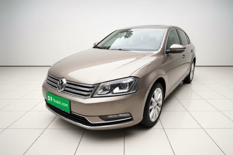 Volkswagen Magotan 2015 1.8TSI Luxury Model مستعملة Guazi used car, China used car export, Used car for sale, Used  cars, Cheapest cars for sale