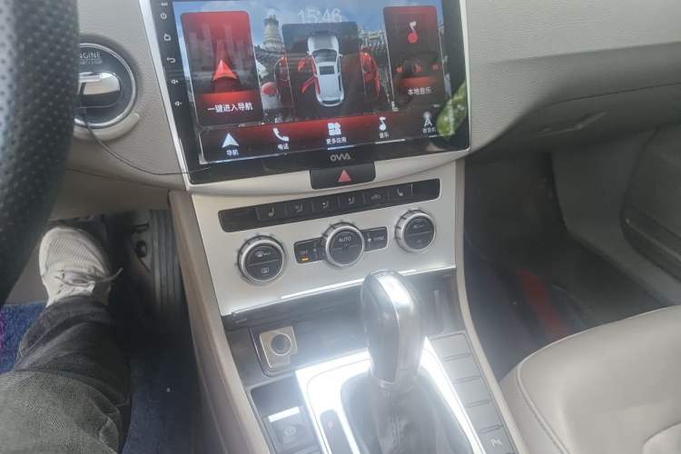 Used Volkswagen Magotan 2015 Facelift 1.8TSI Luxury Model Audio And AC Panel