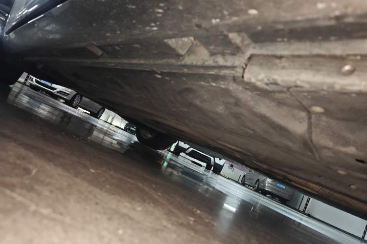 Used Volkswagen Magotan 2015 2.0 TSI Prestige Model Chassis Front Right
