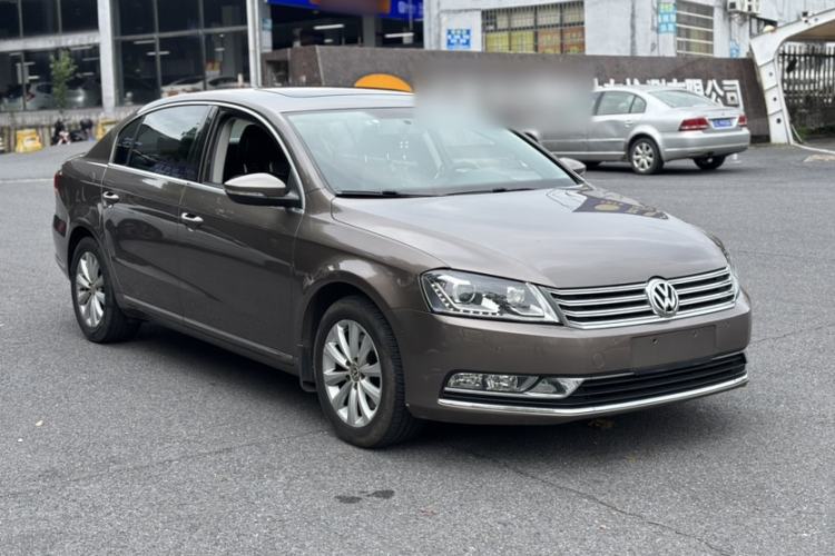 Used Volkswagen Magotan 2015 1.8TSI Luxury Model Exterior 3