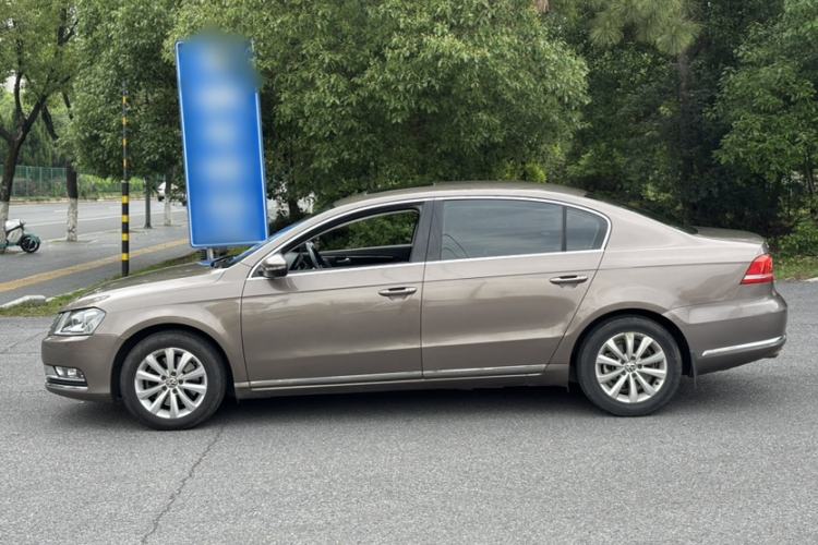 Used Volkswagen Magotan 2015 1.8TSI Luxury Model Exterior 6