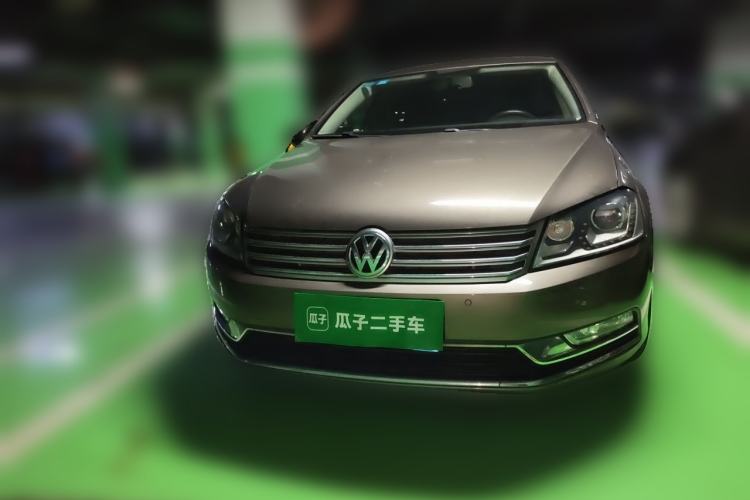 Used Volkswagen Magotan 2015 1.8TSI Luxury Model Front