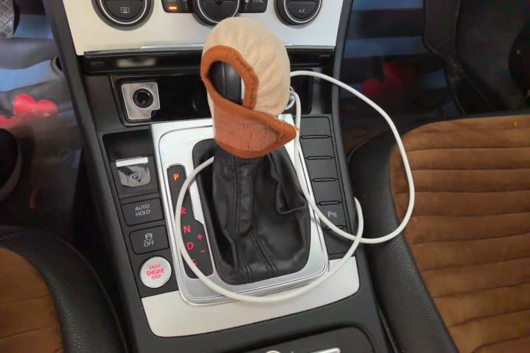 Used Volkswagen Magotan 2015 Facelift 1.8TSI Luxury Model Gear Lever