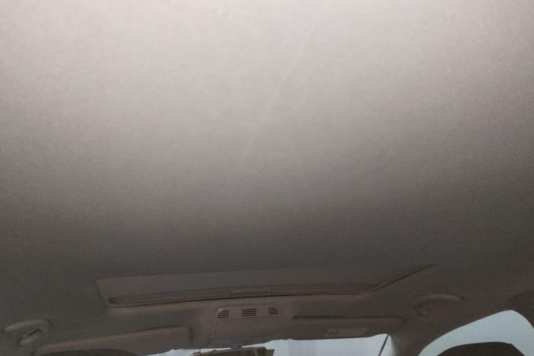 Used Volkswagen Magotan 2015 2.0 TSI Luxury Model Headliner