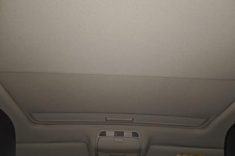 Used Volkswagen Magotan 2015 Revised Version 2.0 TSI Prestige Edition Headliner