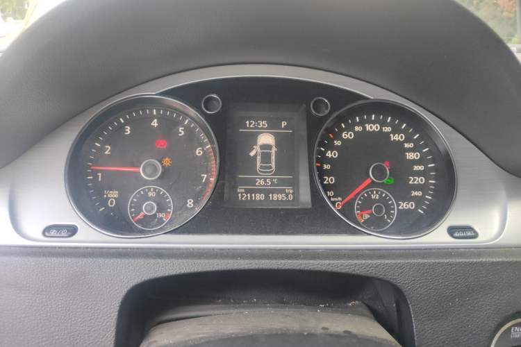Used Volkswagen Magotan 2015 1.8TSI Advanced Model Instrument Cluster