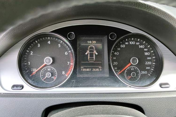 Used Volkswagen Magotan 2015 1.8TSI Advanced Model Instrument Cluster