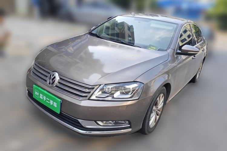 Used Volkswagen Magotan 2015 Facelift 1.8TSI Luxury Model Guazi used car, China used car export, Used car for sale, Used  cars, Cheapest cars for sale