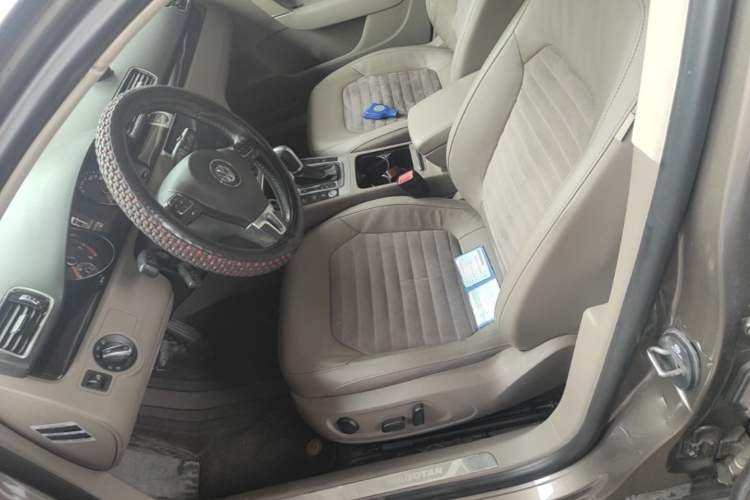 Used Volkswagen Magotan 2015 Facelift 1.8TSI Luxury Model Left Front Seat