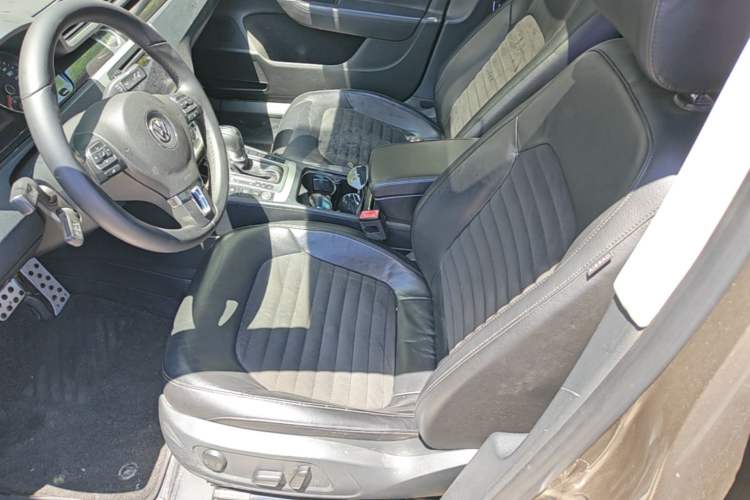 Used Volkswagen Magotan 2015 1.8TSI Luxury Model Left Front Seat