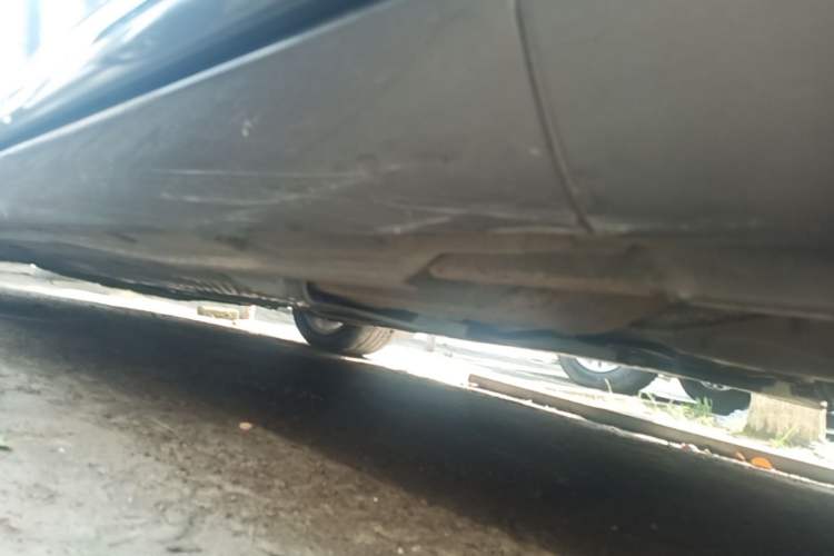 Used Volkswagen Magotan 2015 Revised 1.8TSI Prestige Version Left Side Sill