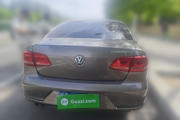 Used Volkswagen Magotan 2015 Facelift 1.8TSI Luxury Model Rear