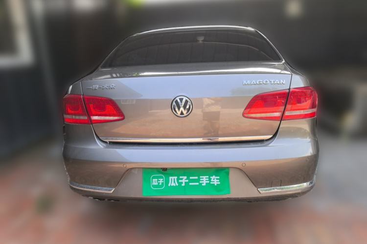 Used Volkswagen Magotan 2015 Facelift 1.8TSI Luxury Model Rear