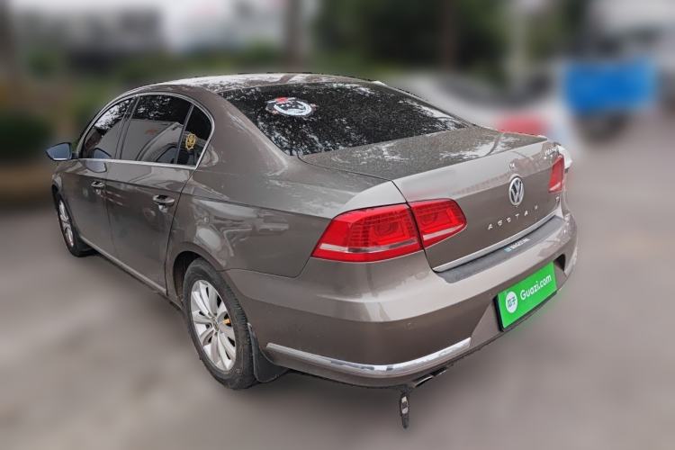 Used Volkswagen Magotan 2015 Revised Version 2.0 TSI Luxury Edition Rear Left 45 Deg