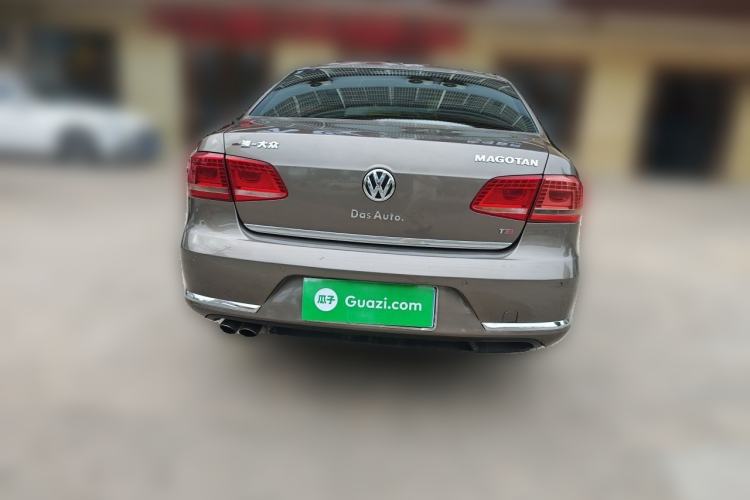 Used Volkswagen Magotan 2015 1.8TSI Prestige Model Rear