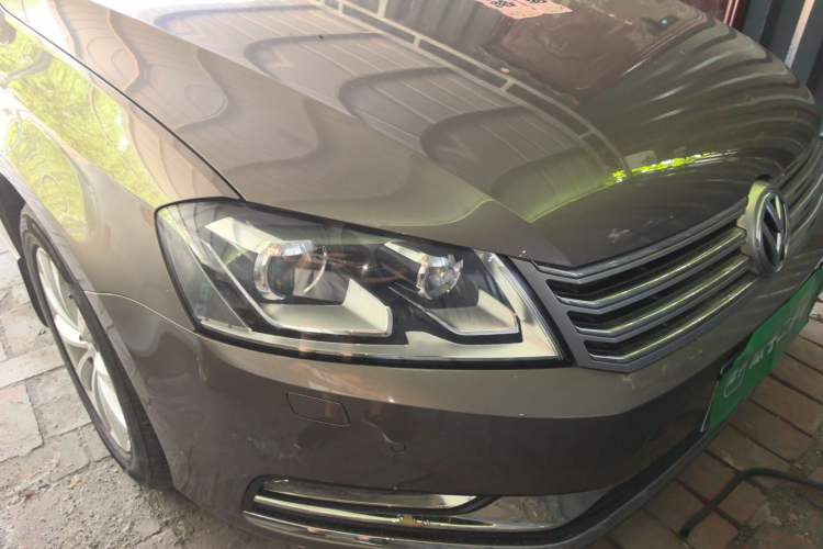 Used Volkswagen Magotan 2015 Facelift 1.8TSI Luxury Model Right Front Headlight