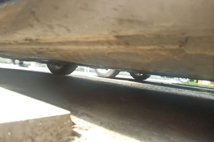 Used Volkswagen Magotan 2015 Revised 1.8TSI Prestige Version Right Side Sill