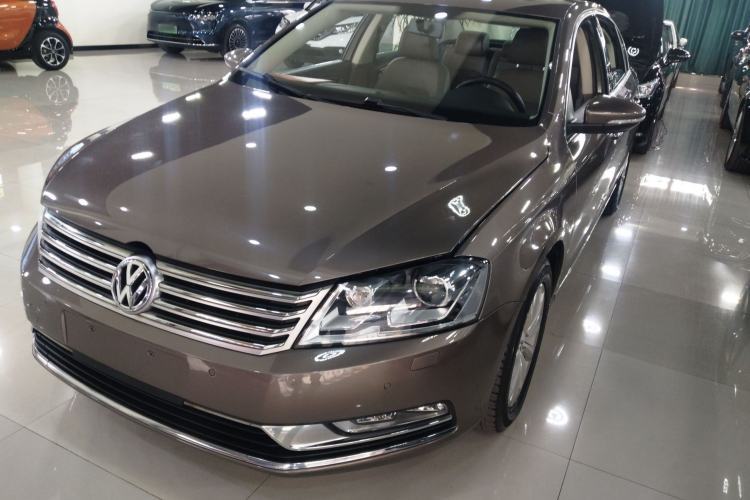 Used Volkswagen Magotan 2015 Facelift 1.8TSI Luxury Model Guazi used car, China used car export, Used car for sale, Used  cars, Cheapest cars for sale