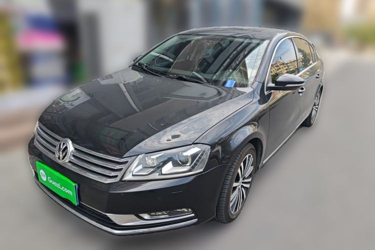 Used Volkswagen Magotan 2016 1.8TSI 25th Anniversary Edition Guazi used car, China used car export, Used car for sale, Used cars, Cheapest cars for sale
