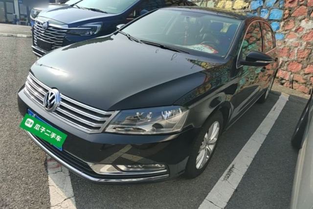 Ojetý Volkswagen Magotan 2016 1.8TSI Smart Comfort Model