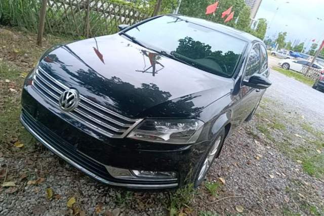 Ojetý Volkswagen Magotan 2016 1.8TSI Smart Comfort Model