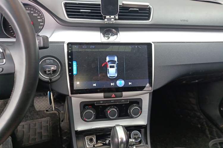 Used Volkswagen Magotan 2016 1.8TSI Smart Comfort Model Audio And AC Panel