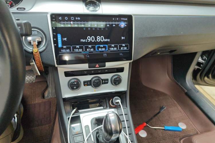 Used Volkswagen Magotan 2016 1.8TSI Smart Enjoyment Leading Model Audio And AC Panel