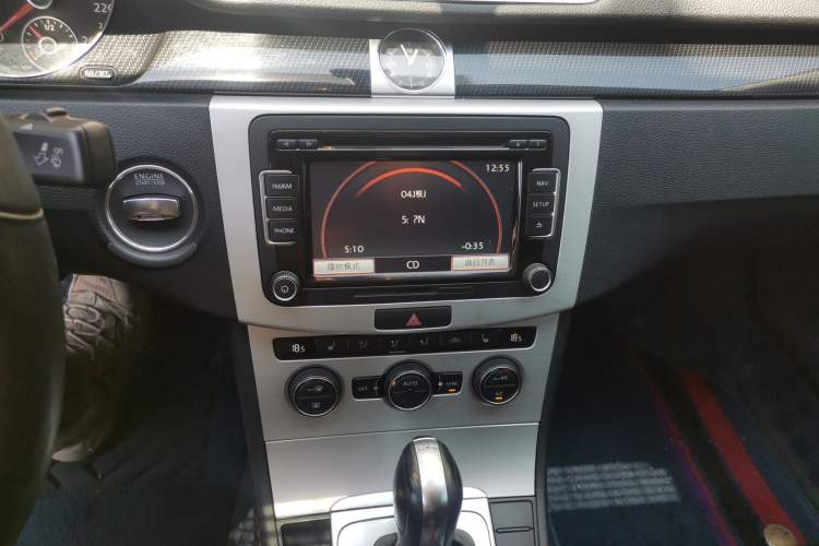 Used Volkswagen Magotan 2016 1.8TSI Luxury Comfort Model Audio And AC Panel