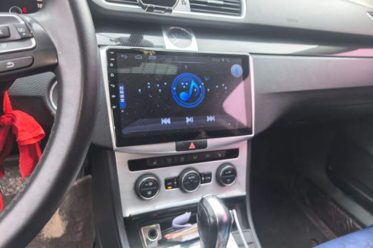 Used Volkswagen Magotan 2016 1.8TSI Luxury Comfort Model Audio And AC Panel