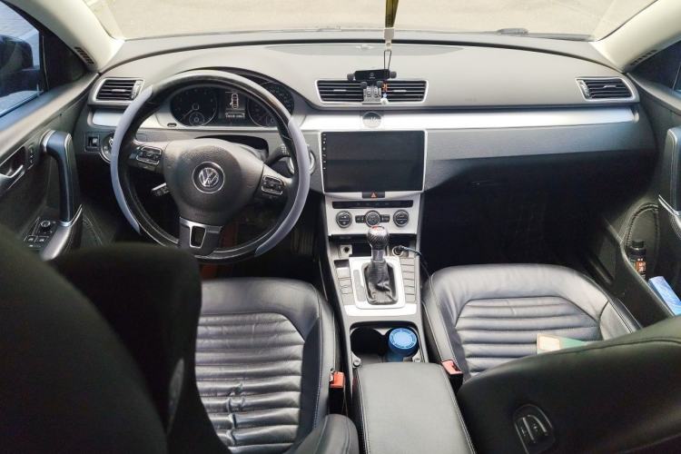 Used Volkswagen Magotan 2016 1.8TSI Smart Enjoyment Leading Model Center Console