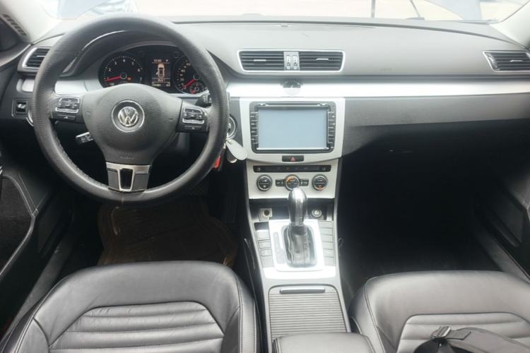 Used Volkswagen Magotan 2016 1.8TSI Smart Enjoyment Leading Model Center Console