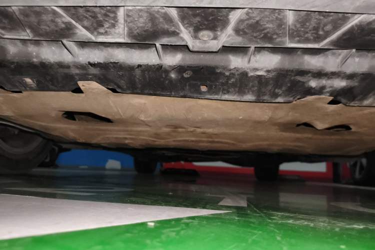 Used Volkswagen Magotan 2016 1.8TSI Smart Comfort Model Chassis Front