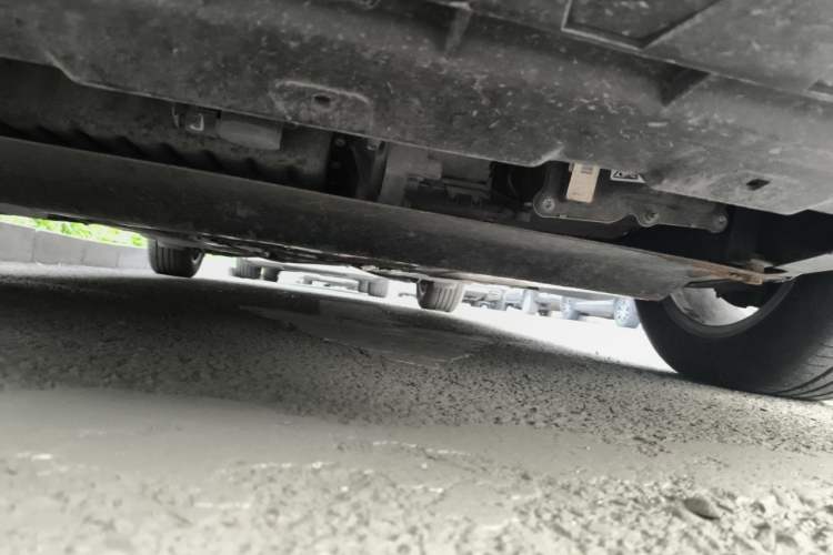Used Volkswagen Magotan 2016 1.8TSI Smart Comfort Model Chassis Front