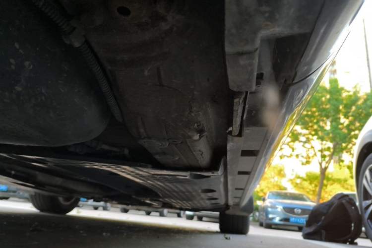 Used Volkswagen Magotan 2016 1.8TSI Smart Comfort Model Chassis Rear Right