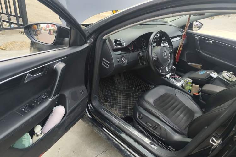 Used Volkswagen Magotan 2016 2.0 TSI Luxury Comfort Version Driver Seat