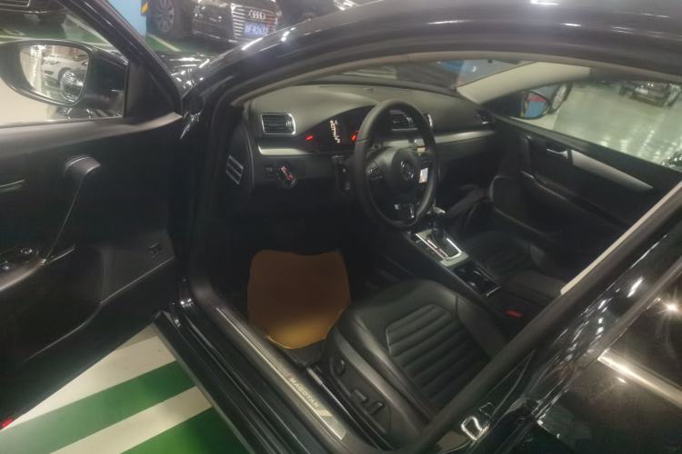 Used Volkswagen Magotan 2016 1.8TSI Smart Enjoyment Leading Model Driver Seat