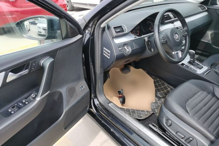 Used Volkswagen Magotan 2016 1.8TSI Smart Enjoyment Leading Model Driver Seat