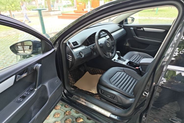 Used Volkswagen Magotan 2016 1.8TSI Smart Comfort Model Driver Seat