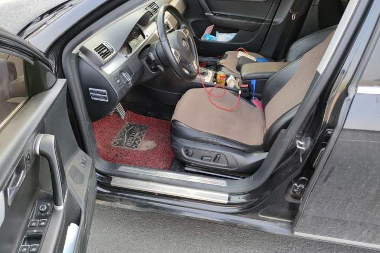 Used Volkswagen Magotan 2016 1.8TSI Smart Comfort Model Driver Seat