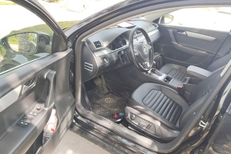 Used Volkswagen Magotan 2016 1.8TSI Smart Comfort Model Driver Seat