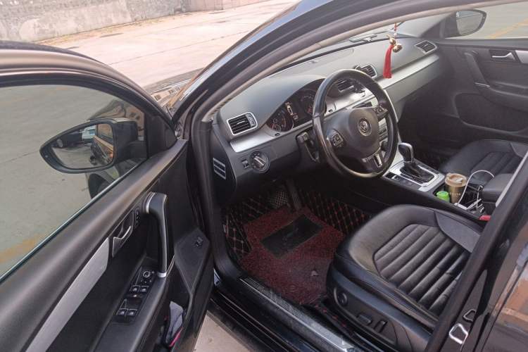 Used Volkswagen Magotan 2016 1.8TSI Smart Enjoyment Leading Model Driver Seat