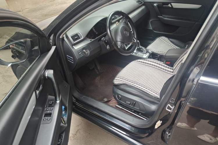 Used Volkswagen Magotan 2016 1.8TSI Smart Comfort Model Driver Seat