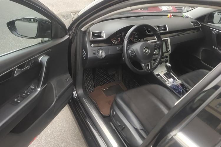 Used Volkswagen Magotan 2016 2.0 TSI Luxury Comfort Version Driver Seat