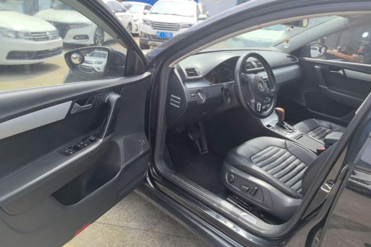 Used Volkswagen Magotan 2016 1.8TSI Smart Enjoyment Leading Model Driver Seat