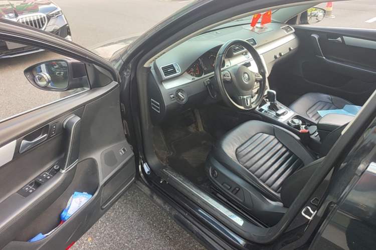 Used Volkswagen Magotan 2016 1.8TSI Smart Enjoyment Leading Model Driver Seat